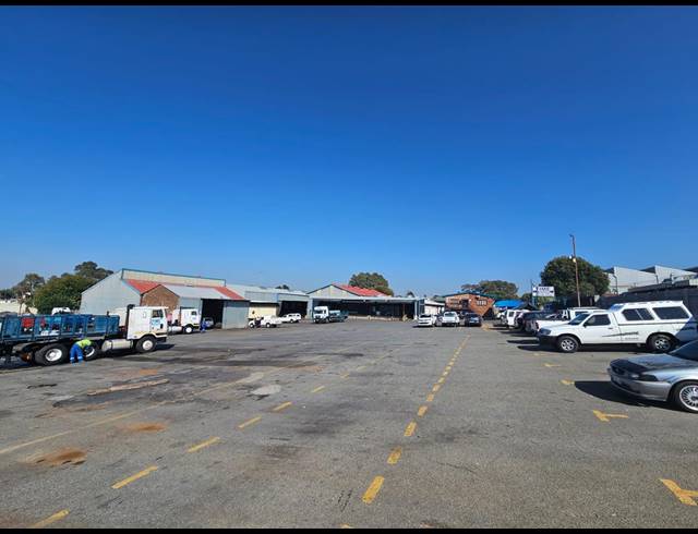 5,500M² WAREHOUSE FOR SALE IN ALBERTON NORTH